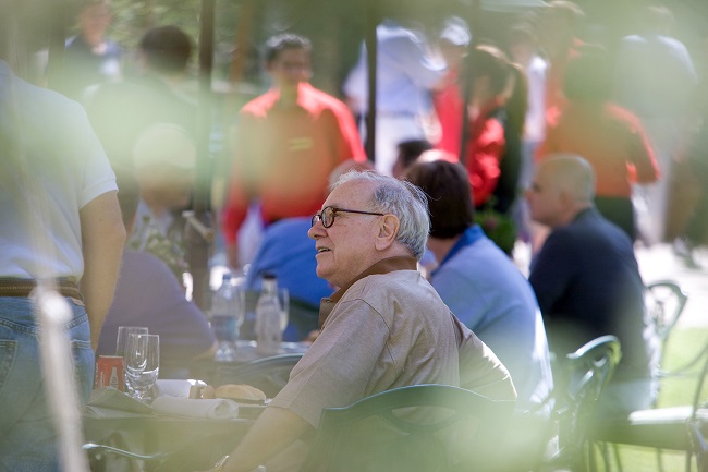 Warren Buffett ile öğle yemeği